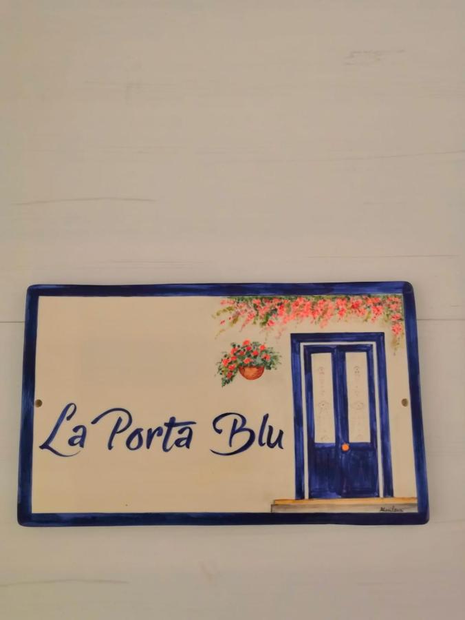 Vila La Porta Blu Teulada Exteriér fotografie